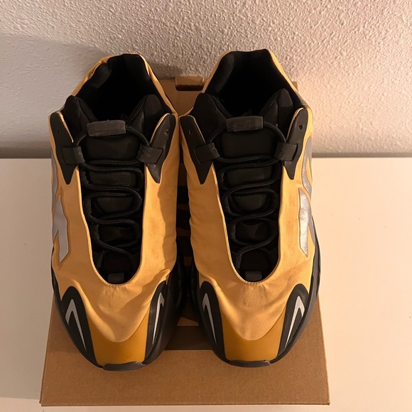 Authentic Yeezy Boost 700 - Like New - Picture 2 of 6